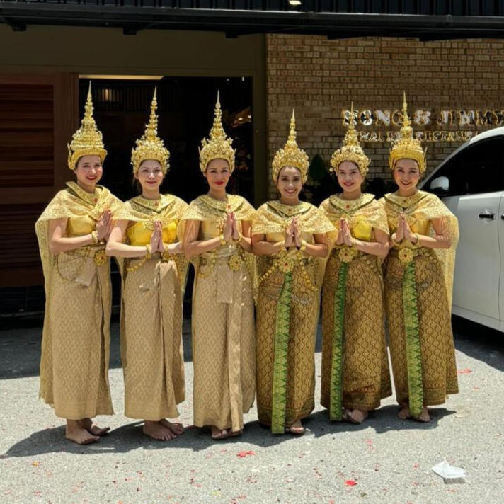From RM3,500/ 6 dancers