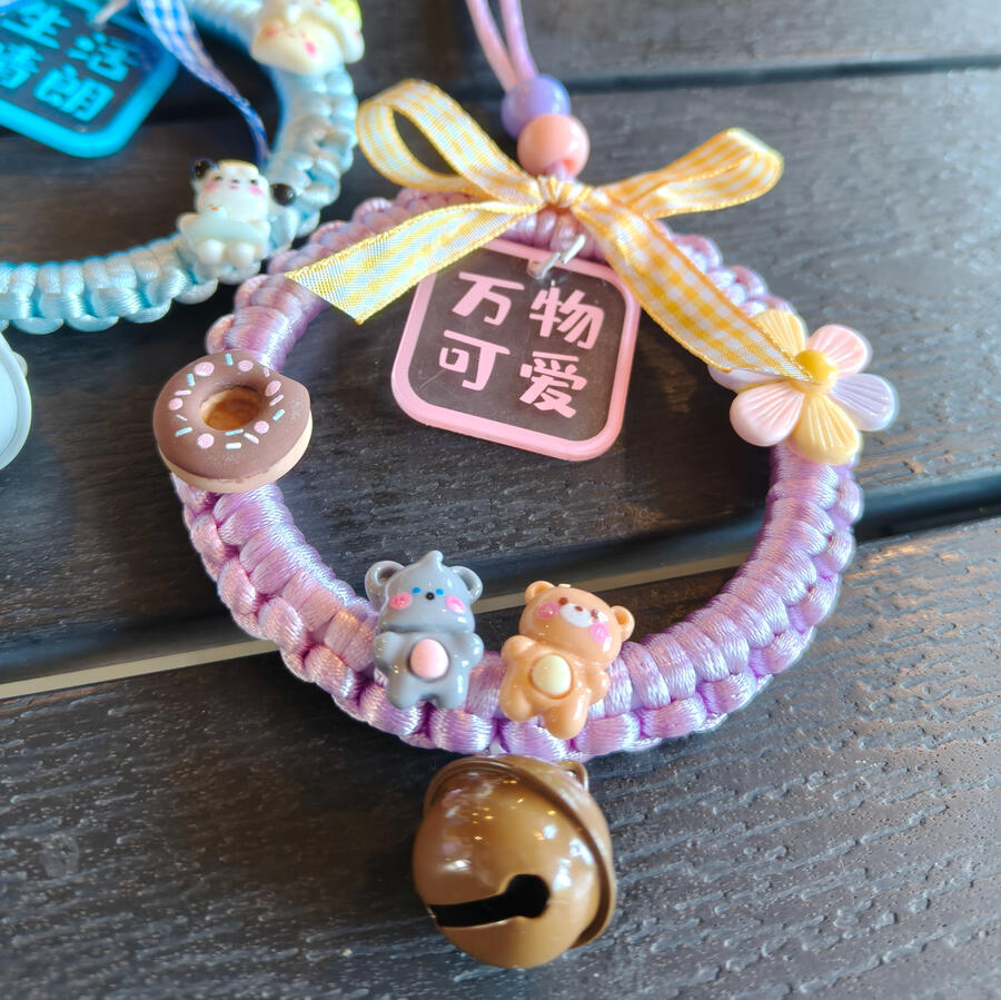 DIY KNOT CHARM